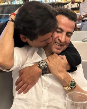 Ronit Roy Instagram - A very happy birthday to the only gentleman who I am a 1000% sure will stand by me in every situation no matter how large the crisis and keep annoying me in happy times. A gentleman who never asks of me, rather  orders me around cause he very rightfully feels that he has freehold rights over me and my heart cause somewhere he sees a father figure in me. A gentleman who has aged like fine wine but the baby in him refuses to grow, who jokingly says he’s 28 everytime he’s asked his age. But I know the truth which is that he will always be 18 at heart. So here’s Wishing this gentleman,a spectacular, fun filled, successful year ahead. Happy Birthday ,my one and only brother ❤️ You’re one piece man, full on limited edition! @rohitboseroy