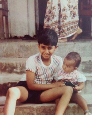 Ronjini Chakraborty Instagram - Happiness to you dada @rajchak😍 ..May this year bring even more joy fulfillment good health and peace into your life than ever before ..keep shining keep smiling .. here 's to more chicken sandwiches , chicken curry , chicken fry , chicken biryani 😂 and everything that tastes the most delicious in the world 🤩🧿❤️ 

Love you 💞