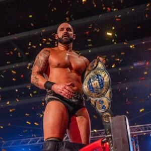 Ronnie Arneill Instagram - After a near 30 hr travel day, I’m finally home. Sitting here jet lagged and eating TimTams, I have some time to reflect on an incredible trip to Australia for @worldserieswrestling 🙌🏻

I was challenged creatively, trusted, given the ball and got to work alongside and headline with some of the best talent on the planet today… I loved every damn second of it. 

Wrestling was FUN. 

Everyone, from wrestlers to production crew, to the wild fans themselves, this was a true team effort and one of the finest tours and companies I’ve ever had the pleasure of being apart of. I don’t throw around praise lightly but I’ll be the first one to shout from the rooftops when professionalism is top notch. 

To everyone who joined us on this tour, fans and wrestlers alike, the pleasure was all mine. Thank you for having me Australia. I love you all. 

Let’s do it again soon 🇦🇺❤️