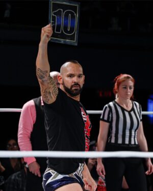 Ronnie Arneill Instagram - What. A. 🔟. 

@aew #aewdynamite #aewrampage #wrestling 

📸: @issitamarie