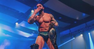 Ronnie Arneill Instagram - Whether you’re still working on your 2023 goals, or have set new ones for 2024… go get it. 

This past year has been filled with ups/downs and gains/losses for me. Perhaps for many of us. 

So if need be, make 2024 personal. You owe it to yourself 🙌🏼

#believeinyourself 
#happynewyear 
#newyear