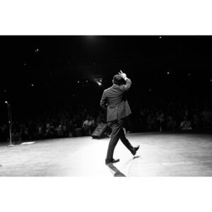 Ronny Chieng Instagram - VANCOUVER! THANK YOU FOR SELLING OUT MY TWO SHOWS @jflvancouver at Queen Elizabeth Theatre! And thanks to @juliekimcomedy, @ivanwdecker and DJ @tonytrimm for being on the show. 
@albespoke 

📸: @sydwonphotography