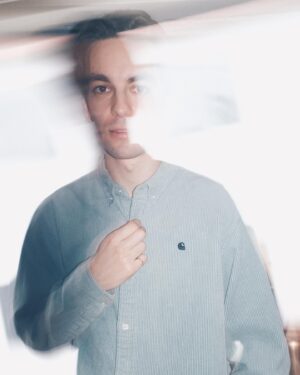 Rory J. Saper Instagram - Recycled trash
•
📷 - @noahkentis