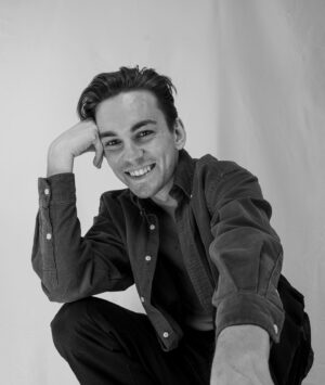 Rory J. Saper Instagram - 📷 - @lvittorial