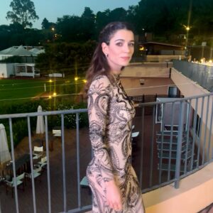 Rosa Diletta Rossi Instagram - Carrellata celebrativa
Carrellata di gratitudine e riconoscenza 

Grazie di cuore a @apaudiovisivi 
Per questo premio così scintillante 

Grazie a @clemart e @taodue e @fiction_mediaset 
Per avermi dato la responsabilità di un ruolo così tenace come quello di Maria Corleone 

Grazie a @mancio78 per avermi scelta e avermi guidata sempre con sensibilità e intelligenza

Grazie a @consuelo.deandreis e @volver.actor 
Per aver sempre creduto in me, per la stima che mi riconosce e per l’enorme affetto 

Ancora grazie all’eccezionale cast 
Alla troupe e ad ogni singolo professionista 
Intervenuto nella creazione di #mariacorleone

Questo premio è di tutti 
È nostro!

Dress @etro 

Jewels @farnesegioielli 

Stylist @stefaniasciortino ed