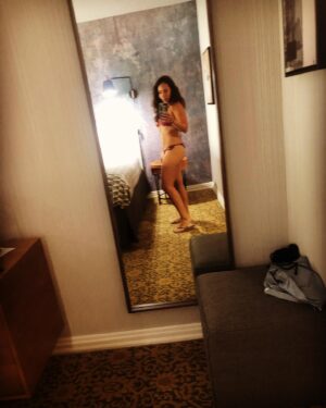 Rosal Colon Instagram - Winter ❄️ girl at ❤️ but I still fux with u , summer time ☀️