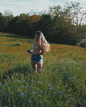 Rose Reid Instagram - seas of blue and green
-
📷 @___gnarlyharley___