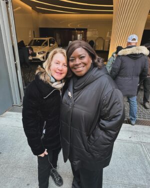 Rosemary Rodriguez Instagram - Retta made me laugh…and then….laugh some more! @unforettable @carriepreston = one fun @elsbethcbs episode! Watch this Thursday at 10pm 🤗❤️