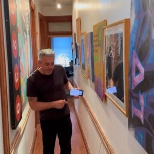 Rosemary Rodriguez Instagram - Get into that hallway and dance! Happy Sunday! Tonite by Those Guys ❤️❤️❤️