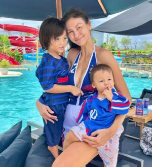 Rosemary Vandebrouck Instagram - Big match tonight! Allez les bleus!!! 
#quarterfinals #worldcup2022