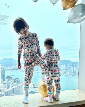 Rosemary Vandebrouck Instagram - Special thank you @ritzcarltonhongkong for your hospitality and generosity! The dinner was amazing, ginger bread making a treat and the boys absolutely love all their Ritz Kids goodies! Thank you for these precious moments and making our stay magical over the holidays! Merry Christmas! 

#RCMemories #RitzCarltonHongKong #Ritzkids #RosemaryTravels #HendrixWonder #SashaGeo