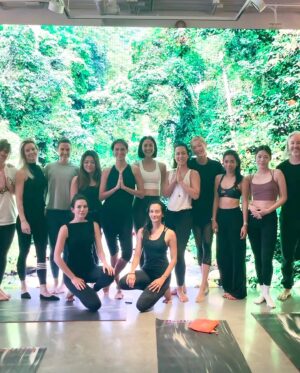 Rosemary Vandebrouck Instagram - How I started my art week! 
What a pleasure it was to get to flow in such a space, surrounded by amazing energy! 
Special thanks to @awethenticjourneys for inviting me to fly back for this! 
And to everyone who joined, a big 🫶 for coming ! 

#attitudeofgratitude #awethenticjourneys 🙏🏼