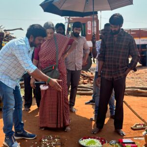 Roshini Haripriyan Instagram - அங்கயற்கண்ணி ✨🧿

Sharing my beautiful memories from Garudan 🤍
Thank you for all love and support ♥️♥️♥️

#duraisenthilkumar @soorimuthuchamy @iamunnimukundan @sshivadaoffcl @dushy1900 @vvipink 

#grateful #garudan #tamilmovie