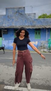 Actress Roshini Haripriyan HD Instagram Photos and Wallpapers July 2024