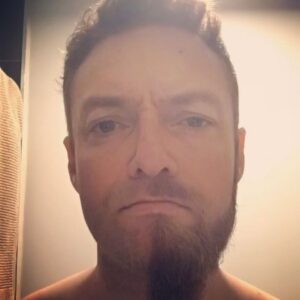 Ross Marquand Instagram - end of an era... 😢