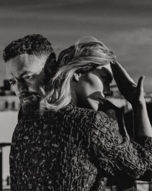 Ross Marquand Instagram - •ne jamais regarder en arrière•
from the "Alone With You" series 
#tbt du Paris, last month
📷 @luciebremeaultphoto 
Modèle: @juliedommanget 
Make-up: @meylo0 
Coiffure: @yazoue 
Stylisme: @amadstyle / @indraeudaric @studioriceparis @rives_paris @louboutinworld 
Lieu: @lazhotelparis