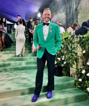 Ross Mathews Instagram - Made it to the famous #MetGala stairs! So thrilled and grateful to be here and back covering it all for E! 🥰 Huge thanks to @_leeharris_ for styling me in a stunning @ralphlauren suit & shoes w/ drop dead gorgeous jewels by @davidwebbjewels! 💎