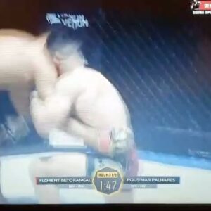 Rousimar Christian Palhares Instagram - Fala galera aí está mais um momento bacana da minha luta da semana passada  deixem aí nos comentários oq vcs acharam