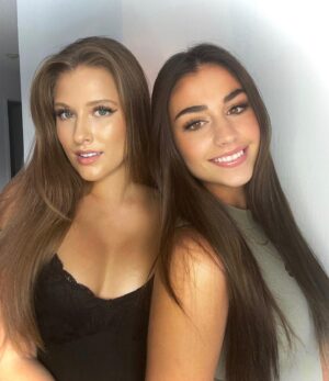 Roxanne St-Onge Instagram - Wifey💍