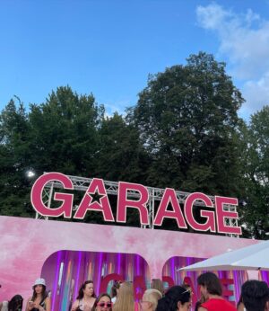 Roxanne St-Onge Instagram - Garage X Osheaga💗