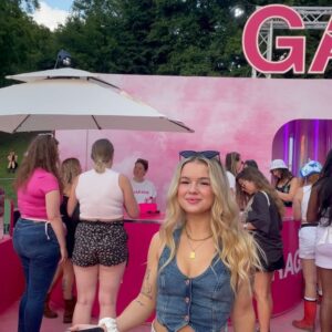 Roxanne St-Onge Instagram - Garage X Osheaga💗