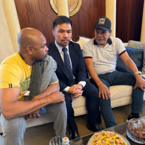 Roy Jones Jr. Instagram - Sending prayers to my guy @robertoduranbox . He’s one of my all time greats and has taught me more slickness inside the square than any other fighter that I know. Get well soon my brother.