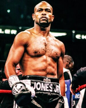 Roy Jones Jr. Instagram - 4 division, 9 x world champ. Sometimes we gotta remind y’all what we do.

@rootsoffight keeping you up to speed with this latest drop. Grab it now during their Holiday Sale - rootsoffight.com.