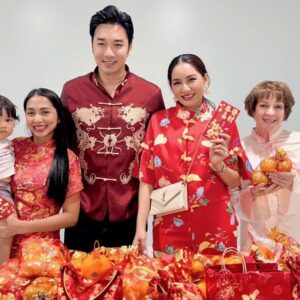 Ruangsak Loychusak Instagram - เเจกอั่งเปาลูกน้อง 😃 2024 

#เบบี้เเอนด์มัมยืนหนึ่งในใจผู้มีบุตรยาก