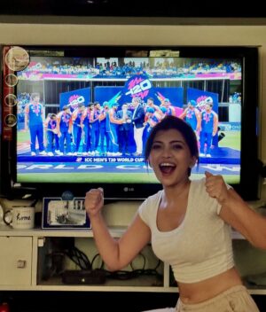 Ruchira Jadhav Instagram - Last night, this very moment ! Hum jeet gaye ! 🇮🇳
And it took a while to sink in.
We won ! India won the World Cup! 
What an incredible performance by Team India. 
Thank you for giving us this adrenaline rush and the joy of winning.

@indiancricketteam Love you all 💙
@rohitsharma45 take a bow, Captain. 🙌🏻
@virat.kohli Do I need to say anything. I love you and world knows that ❤️ #ruchirasays You are the SUN in the Universe of Cricket !🫶🏻

#India #t20worldcup #icc #teamIndia #ViratKohli #RohitSharma