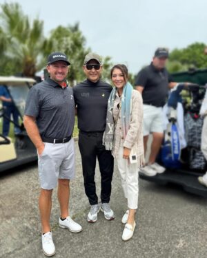 Ruco Chan Instagram - Thanks @wynn.palace for inviting us to the #InternationalSeriesMacau! What an honour to meet @Graeme_McDowell ☺️ Hubby was super lucky and got to play with him too ⛳️