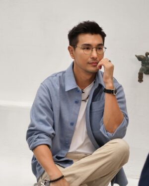 Ruco Chan Instagram - 希望用相片去記錄今次嘅台灣旅程🤞🏻
難得遇到世上同名同姓的陳展鵬，大家有着不同的背景和故事，相同嘅就係有着自己嘅夢想同理想。
尋找自己嘅人生價值觀同理念！

#waxlondon
