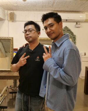 Ruco Chan Instagram - 希望用相片去記錄今次嘅台灣旅程🤞🏻
難得遇到世上同名同姓的陳展鵬，大家有着不同的背景和故事，相同嘅就係有着自己嘅夢想同理想。
尋找自己嘅人生價值觀同理念！

#waxlondon