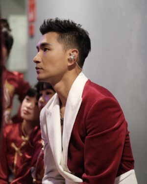 Ruco Chan Instagram - Good Show!! 
新加坡 再見

#好運一條龍新春演唱會2024 
#馬來西亞
#雲頂