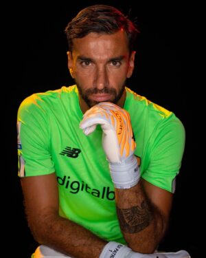 Rui Patrício Instagram - 💛 𝑩𝒊𝒓𝒕𝒉𝒅𝒂𝒚 𝒃𝒐𝒚 🧤❤️

#ASRoma