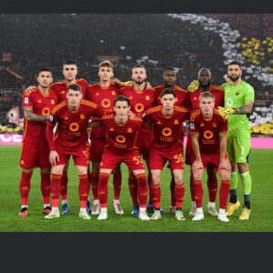 Rui Patrício Instagram - Bom Natal 🙌🟡🔴🫡
@officialasroma