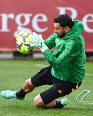 Rui Patrício Instagram - Rui! 🧤💪

#ASRoma