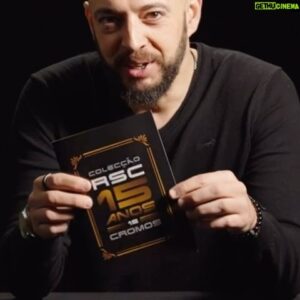 Rui Sinel de Cordes Instagram - Caderneta 15 anos - o cromo que faltava!