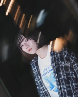 Rui Tanabe Instagram - 最近の私服、ほぼdzzitです。

ジャケット、トップス、スカート
全てdzzitです。

#私服　#makeup #dzzit #photo