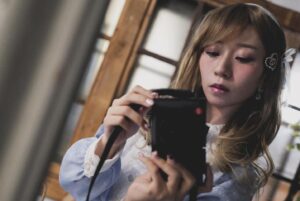 Rui Tanabe Instagram - 不思議の国のアリス🐇

3月10日(日)
声優グランプリさんのイベントに出演させて頂きます！
ぜひぜひ遊びに来て下さい🫖

#makeup #coordinate
#leicaq3