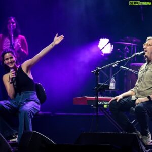 Rui Veloso Instagram - “Ás vezes o amor”,foi o tema(tb referência a uma bela música do @sergio.godinho.oficial ),destes concertos memoráveis no Porto e em Lisboa…obrigado ao Montepio pelo convite e a todos que lá foram. @maro.musica @carolinafontesphotography @nunoalmeidaphoto