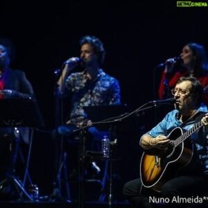 Rui Veloso Instagram - “Ás vezes o amor”,foi o tema(tb referência a uma bela música do @sergio.godinho.oficial ),destes concertos memoráveis no Porto e em Lisboa…obrigado ao Montepio pelo convite e a todos que lá foram. @maro.musica @carolinafontesphotography @nunoalmeidaphoto