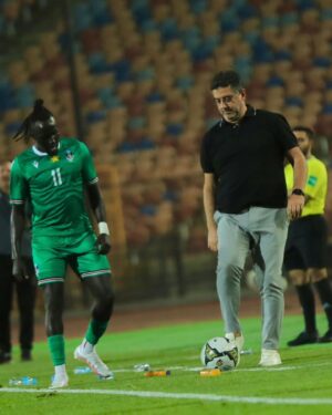 Rui Vitória Instagram - Another win and another step in our growth. Still with a lot of work ahead but always looking to be stronger! Good games, good holidays and good recovery for the players who have been with us. We will follow together 👊

فوز جديد وخطوة أخرى في تطورنا، أمامنا الكثير من العمل لكننا دائما نسعى لأن نكون أقوى!
مباريات جيدة، إجازات رائعة، وتعافِ جيد للاعبين الذين كانوا معنا، سنتابع معا 👊

Mais um triunfo e mais uma etapa no nosso crescimento. Ainda com muito trabalho pela frente mas sempre à procura de ser cada vez mais fortes! Bons jogos, boas férias e boas recuperações para os jogadores que têm estado connosco. Seguimos juntos 👊