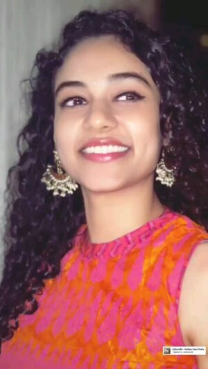 Rupa Manjari Instagram - Diwali 2022💥💚

#diwalidress #diwali2022 #diwalivibes✨ #diwali💥 #diwalilook #diwalifestival #happydiwali #diwali #greendiwali #friendswhoarefamily #chennai #rupamanjari #actor #actress #kollywood #mollywood #tollywood #kollywoodactress #mollywoodactress #tollywoodhotactress #thursday #shortreels #storyreels #thursdays #thursdayvibes✨ #RupaManjari #instagrammer #instadailly #instareelsindia❤️ #instapost #instathursday
