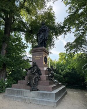Rusanda Panfili Instagram - Paying our tributes to Joh.Seb.Bach and exploring the beautiful city of Leipzig