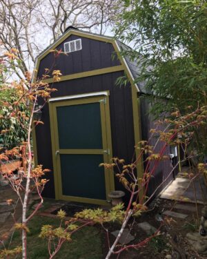 Russell Hodgkinson Instagram - Just finished painting my new #tuffshed. It’s so nice I may have to  turn it into a ‘Shed n Breakfast’