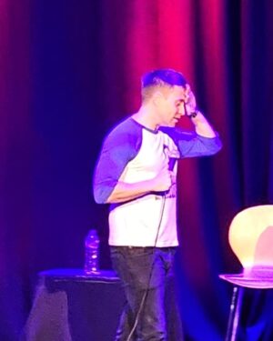 Russell Howard Instagram - Thanks Lowestoft. Absolutely incredible audience, I’m clocking up some miles running in the special. Can’t wait to film it at the palladium. #queef #fatseagulls #shadows