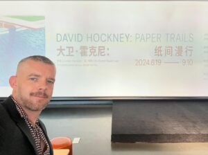 Russell Tovey Instagram - Hockney in Shanghai @modernartmuseum_sh #curator