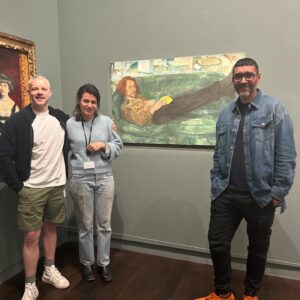 Russell Tovey Instagram - Season 22 begins! 🎨✨ New @TalkArt! We meet artist Nathanaëlle Herbelin @NathanaelleHerbelin to discuss her major solo show in Paris. A constant visitor to the Musée d’Orsay’s collections since childhood, Herbelin has been invited to put her canvases and sources of inspiration into perspective. An heiress to Les Nabis (a group of young French artists active in Paris from 1888 until 1900, who played a large part in the transition from Impressionism), the artist brings their favorite subjects, daily life, domestic interiors and intimacy, up-to-date in resolutely contemporary compositions.

The presentation of her work at the Musée d’Orsay is very much in line with one of the focuses of the museum’s cultural project, which consists of extending “Orsay’s polyphony” to less classical artistic figures, in this case by presenting an emerging artist who has already won considerable critical praise. Her meteoric career since she graduated from the Paris School of Fine Arts less than ten years ago has drawn a great deal of attention and will also provide an opportunity to highlight the Musée d’Orsay’s interest in artists attending the school that is its neighbor, especially the alumni fascinated by its collections.

Herbelin has cited Les Nabis—a group of young painters active in Paris during the late 19th century—as a central influence in her practice. Most notably, she takes inspiration from the stylistic poetry that art historical figures such as Pierre Bonnard applied to domestic scenes.

This modern twist should indisputably be able to resonate with the paintings of Pierre Bonnard, Edouard Vuillard and Felix Vallotton, hung permanently in these galleries, with no conflict or impression of imitation since the world of Nathanaëlle Herbelin remains so sensitive and unique.

🔗 Follow @NathanaelleHerbelin and visit the exhibition until 30th June 2024 in Paris @MuseeOrsay

❤️‍🔥 Big thank you’s to the exhibition’s curator @GausserandNicolas and to her galleries @XavierHufkens and @GalerieJousseEntreprise 🎨🇫🇷 We love her paintings and think you will too #NathanaelleHerbelin