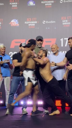 Rustam Kerimov Instagram - ⚔️Face to Face #ACA177
@Cleverson_Carrilho - @Kerimov_Rustam777 
🔥Завтра нас ожидает очень принципиальное противостояние