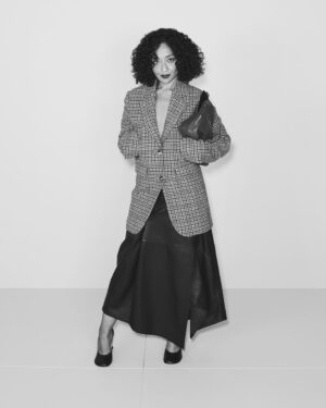 Ruth Negga Instagram - Chapeaux galore on a swoony, superlative show JW Anderson #artistatWORK

Thanks for having me 😻🪽😻🪽😻